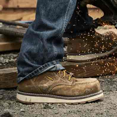 کفش کار تاش